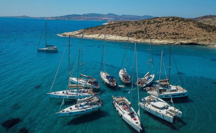 Vacanta pe yacht in Grecia - Catamaran Training - Scoala de yachting - miles building - expeditie scoala - Curs intensiv de yachting